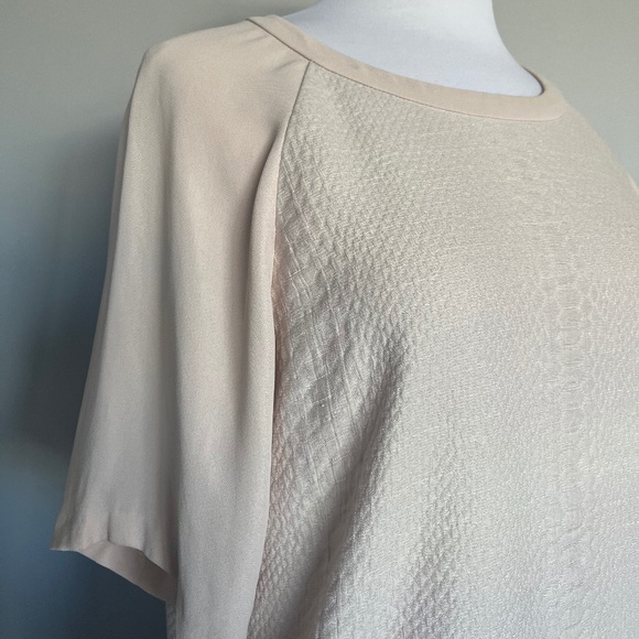 Vince Textured Phyton Pattern Cocktail Blush Pink Blouse Casual Top T-Shirt - Picture 10 of 14